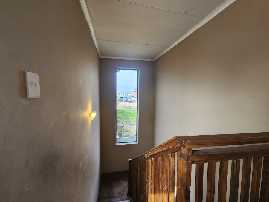 4 Bedroom Property for Sale in Levallia Western Cape